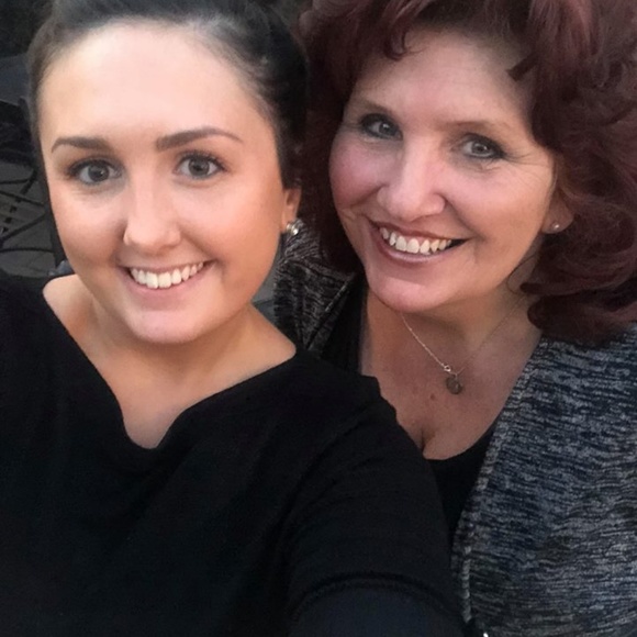 MEET ME! - Picture 2 of 6